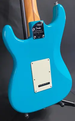 FENDER AMERICAN PROFESSIONAL II STRATOCASTER HSS ELECTRIC GUITAR MIAMI BLUE