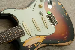 MCCREADY STRATOCASTER -3-COLOR