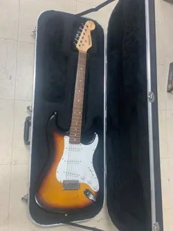 FENDER STRATOCASTER SQUIRE SUNBURST BULLET STRAT ELECTRIC GUITAR W/ HARD CASE