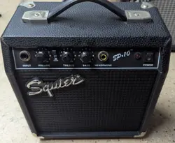 FENDER SQUIER SP-10 10-WATT GUITAR AMP