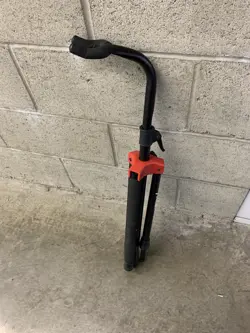 HANGING GUITAR STAND