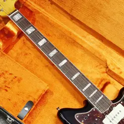 FENDER AMERICAN VINTAGE II 1966 JAZZMASTER RW 3 COLOR SUNBURST
