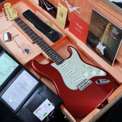 FENDER CUSTOM SHOP VINTAGE CUSTOM 1959 STRATOCASTER NOS TIME CAPSULE CANDY APPLE