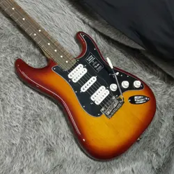 FENDER PLAYER STRATOCASTER HSH PF TOBACCO SUNBURST Y8