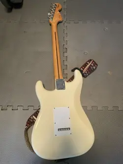 FENDER JIMI HENDRIX STRATOCASTER 6 STRING MAPLE FINGERBOARD ELECTRIC GUITAR -...