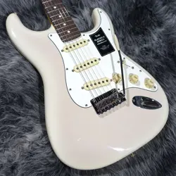 FENDER PLAYER II STRATOCASTER WHITE BLONDE Y8