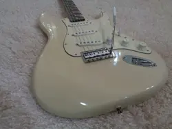 RARE BLONDE ELECTRIC