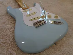 2019 FENDER VINTERA '50S STRATOCASTER ELECTRIC GUITAR SONIC BLUE