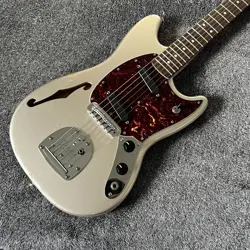 HOLLOW MUSTANG FENDER