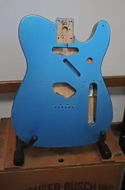 FENDER ROAD WORN TELECASTER BODY - LAKE PLACID BLUE NITRO