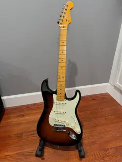 STRATOCASTER STARBURST W/