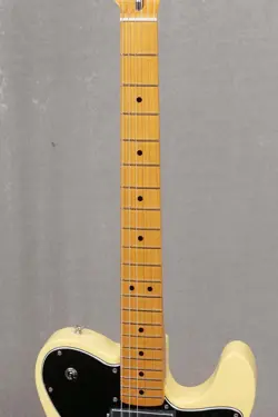 WITH TREMOLO VINTAGE