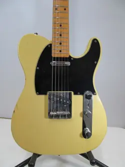 TL72 TELECASTER BUTTERSCOTCH