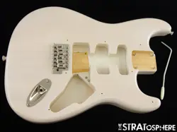 HARDWARE STRATOCASTER WHITE