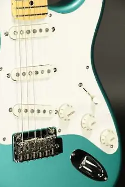 FENDER FSR COLLECTION HYBRID II STRATOCASTER TEAL GREEN METALLIC MAPLE