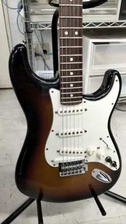 FENDER MEXICO G-5 VG STRATCASTER USED ALDER BODY MAPLE FINGERBOARD W/SOFT CASE