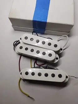 USED FENDER PLAYER PICKUPS