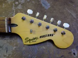 MODIFIED SERIES GUITAR