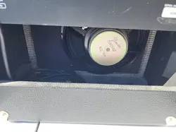 110 GUITAR AMPLIFIER