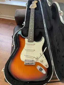 1997 FENDER AMERICAN STANDARD STRATOCASTER SUNBURST