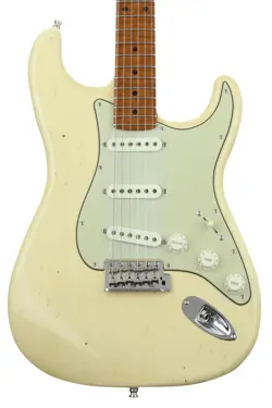 FENDER CUSTOM SHOP GT11 JOURNEYMAN RELIC STRATOCASTER - VINTAGE WHITE -