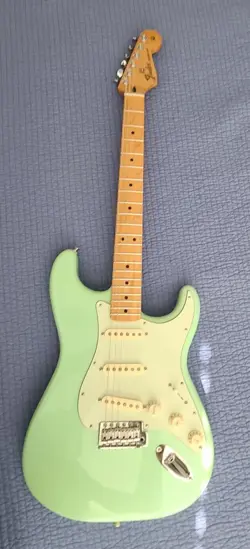 ELECTRIC GUITAR! MIM