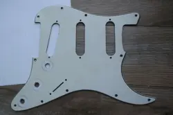 -79 FENDER STRATOCASTER