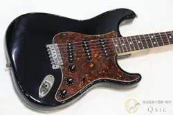 FENDER 1977 STRATOCASTER BLK/R 