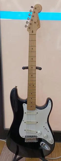 FENDER USA  ERIC CLAPTON BLACKIE (NO241210)