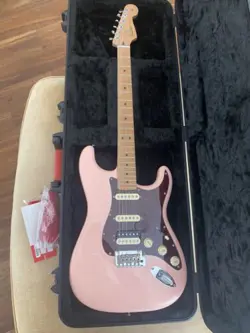 STRATOCASTER HSS SHELL