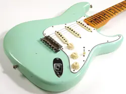 POSTMODERN STRATOCASTER MPL