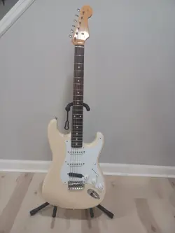 FENDER STRATOCASTER  ST-62 MIJ