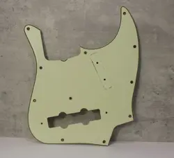 AGED PICKGUARD FOR FENDER JAZZ BASS - LIGHT MINT GREEN WIDE BEVEL