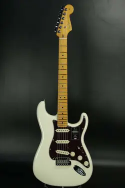 FENDER AMERICAN PROFESSIONAL II STRATOCASTER MAPLE OLYMPIC WHITE