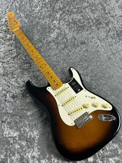 57 STRATOCASTER '2-COLOR