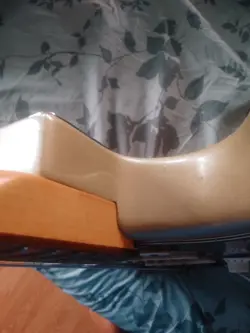 STRATOCASTER FREE SHIP