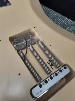 FENDER USA STRATOCASTER 60TH ANNIVERSARY ELECTRIC GUITAR SAFE DELIVERY FROM JAPA