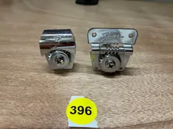 FENDER BASS TUNERS VINTAGE LOT OF 2---- 396