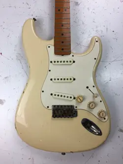 STB-67 STRATOCASTER
