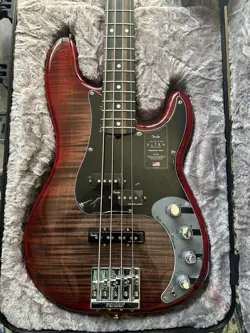 FENDER LIMITED-EDITION AMERICAN ULTRA PRECISION BASS UMBRA BURST NEW