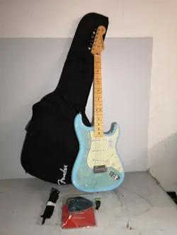 STRAT MN MADE