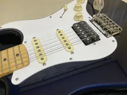 STRATOCASTER MOD COLOR