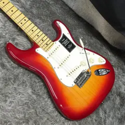 FENDER PLAYER II STRATOCASTER MN AGED CHERRY BURST NO.YG1168