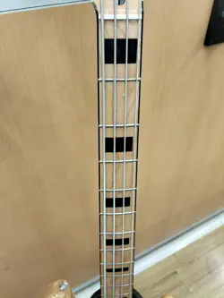 FENDER JAPAN JAZZ BASS TYPE JB75B