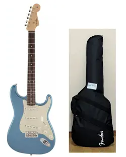FENDER JAPAN TRADITIONAL 60S STRATOCASTER GUITAR LAKE PLACID BLUE MADE IN JAPAN