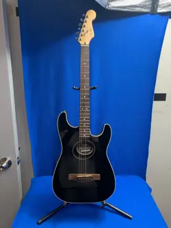 FENDER STRATACOUSTIC ACOUSTIC ELECTRIC GUITAR W/ BAG