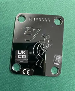FENDER ERIC JOHNSON STRAT CHROME NECK PLATE & SCREWS