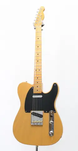 FENDER AMERICAN VINTAGE II 1951 TELECASTER MAPLE FINGERBOARD / BUTTERSCOTCH