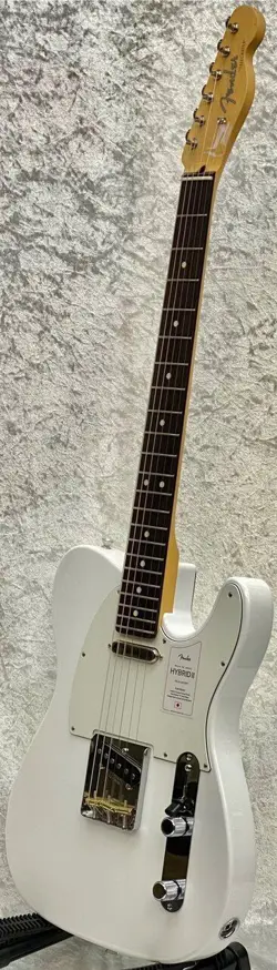 II TELECASTER -ARCTIC