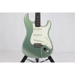 62 STRATOCASTER 2001